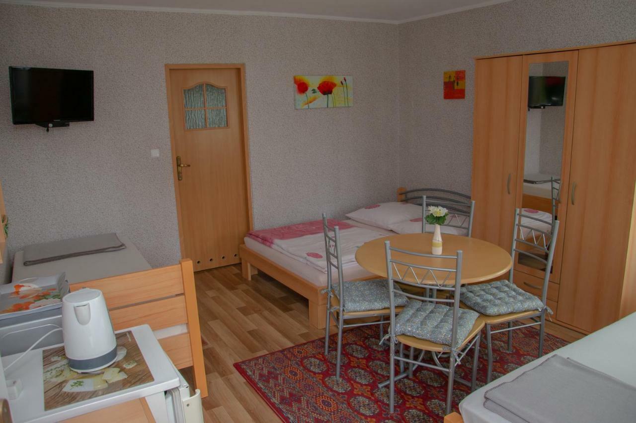 Zielona Okiennica Chillout Apartment Chłopy Екстериор снимка